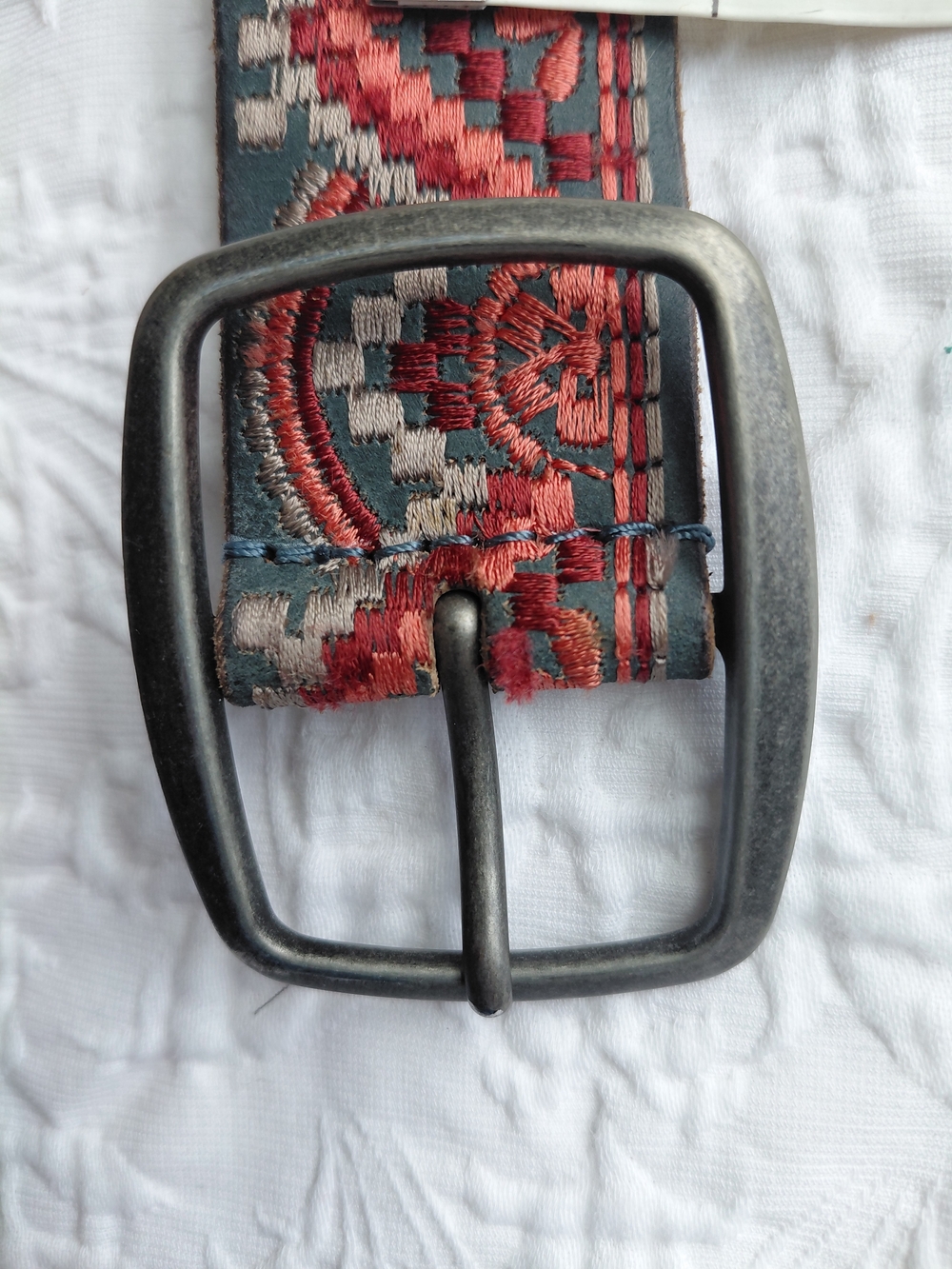 Lucky Brand Women's Embroidered Leather Belt Red, Orange & Gray Sz Small - Picture 7 of 9